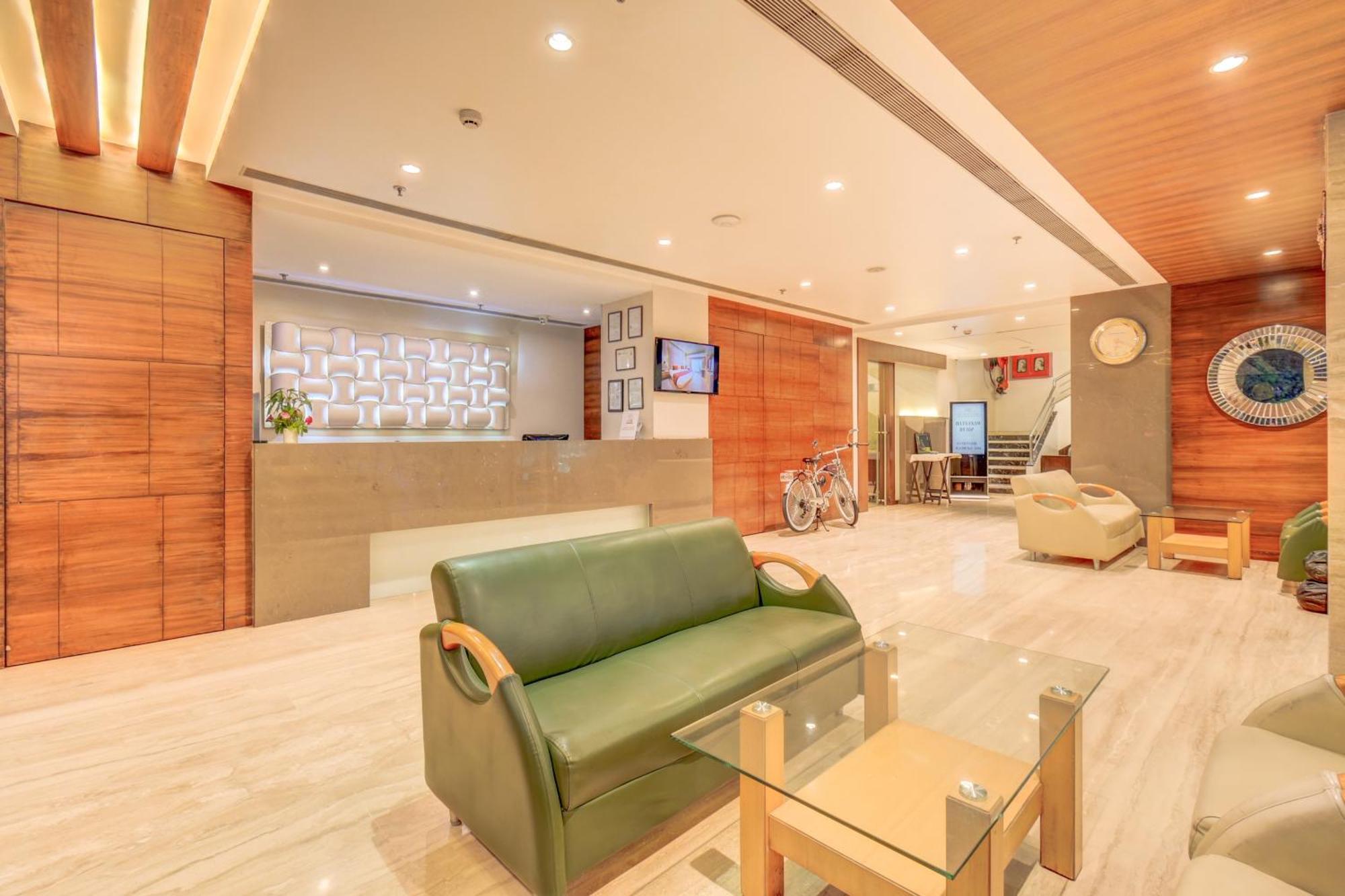 The Ssk Solitaire Hotel & Banquets Nashik Exterior photo