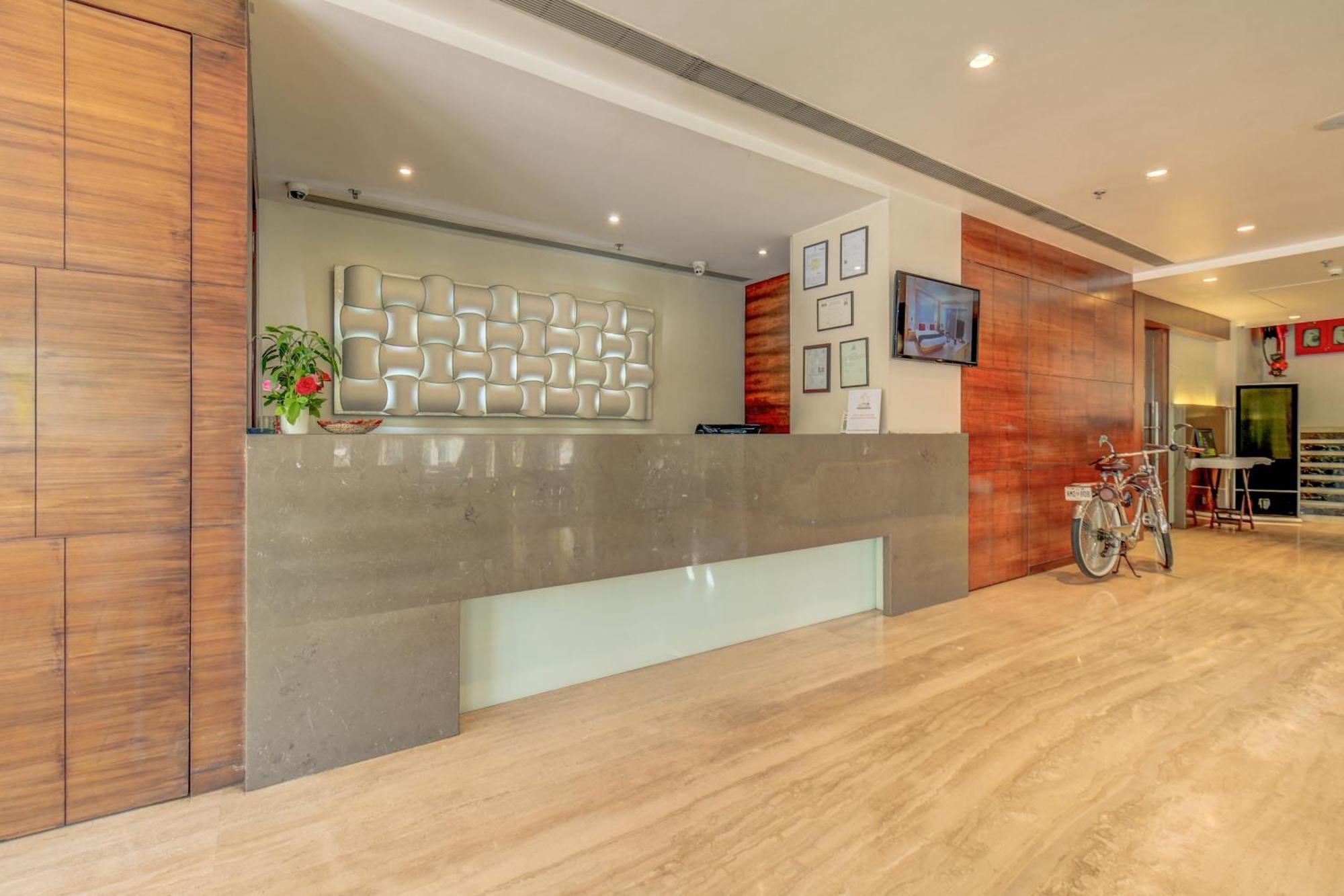 The Ssk Solitaire Hotel & Banquets Nashik Exterior photo